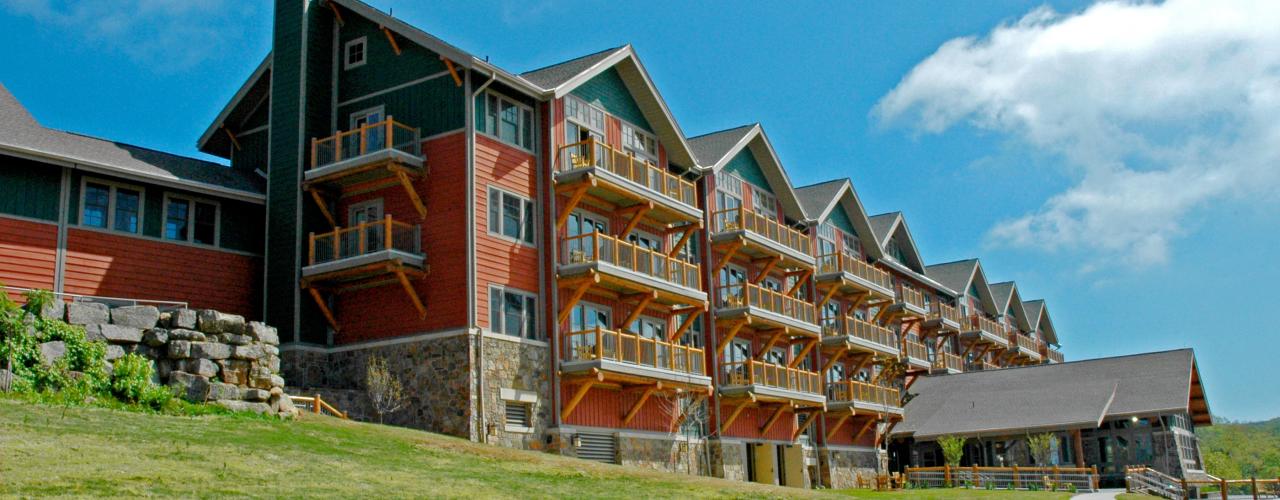 Lodge at Mount Magazine State Park